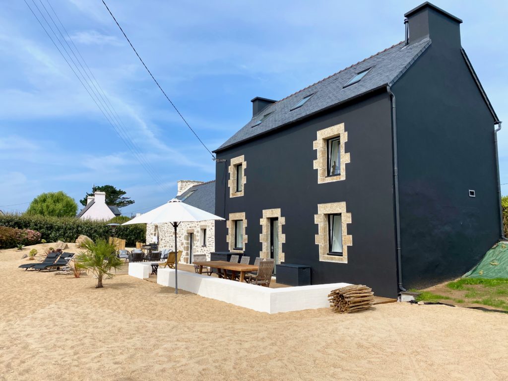 Large house to rent in Brittany