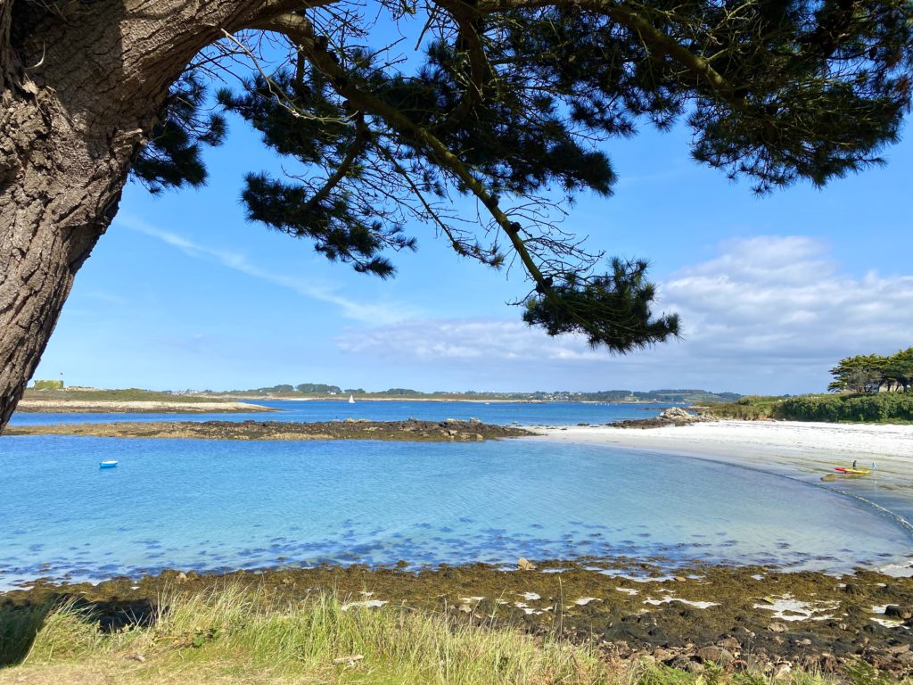 Location Maison Bretagne - Location d'une grande maison pour 10 personnes - location de maison avec piscine - location maison avec vue mer - Les paysages de l'Aber Wrac'h vous feront voyager !